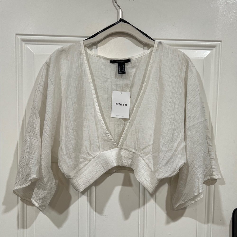 Forever 21 Cream V-Neck Cropped Flutter Sleeve Top